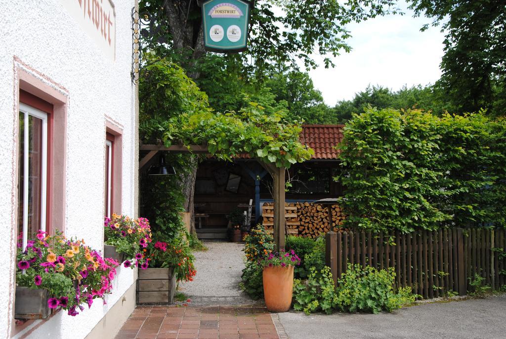 Hotel Restaurant Forstwirt Grasbrunn Eksteriør bilde