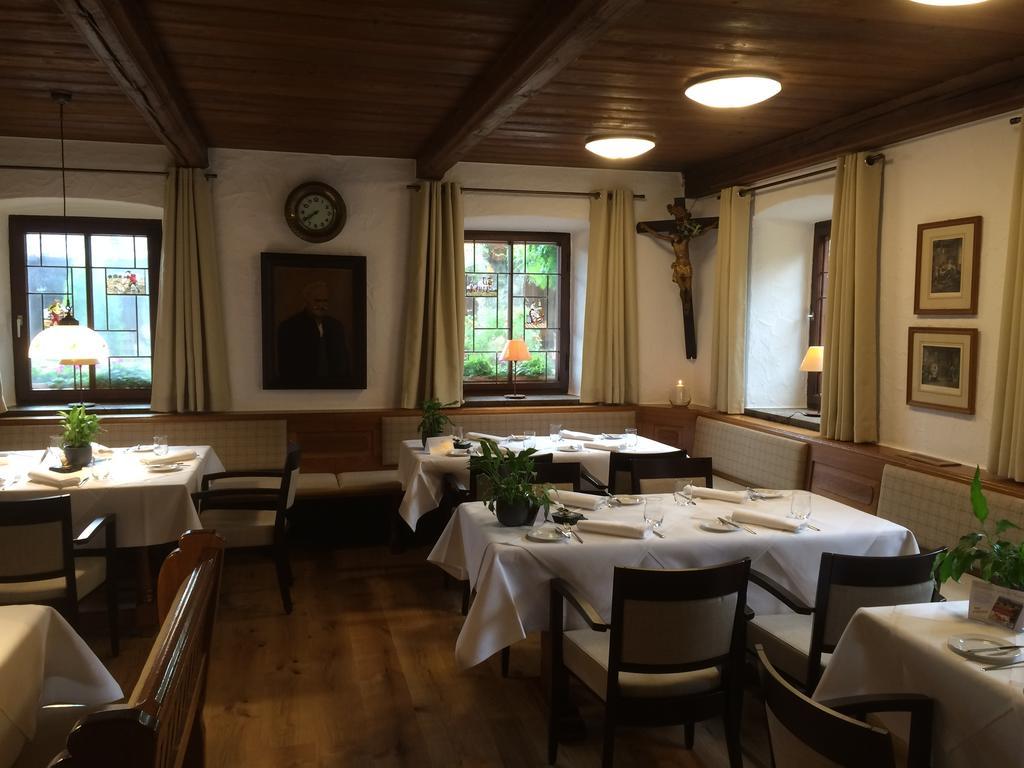 Hotel Restaurant Forstwirt Grasbrunn Eksteriør bilde